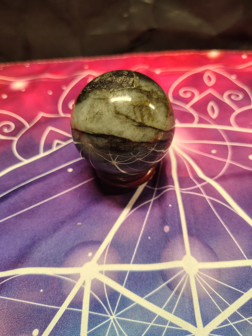 Labrodite Sphere - Picture 5 of 5